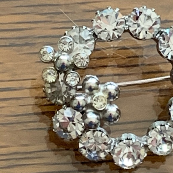 1950/60s Rhinestone Brooch. - Picture 5 of 8